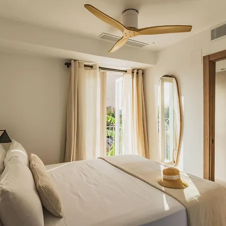 Vacanca 3* Дения